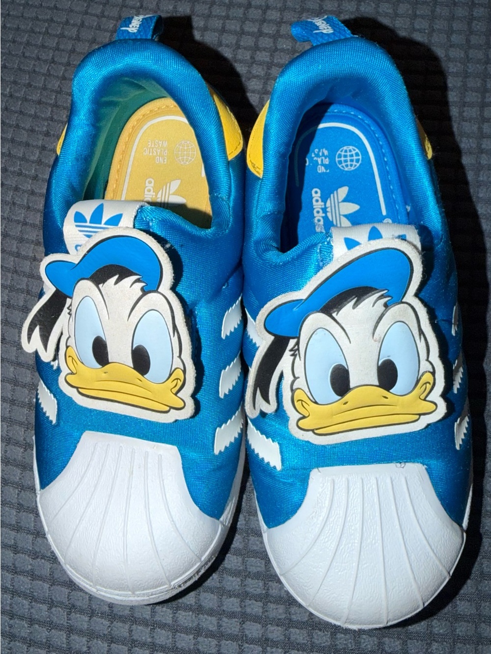 Child Adidas X Disney Superstar 360 Donald Duck Shoes Size 10K